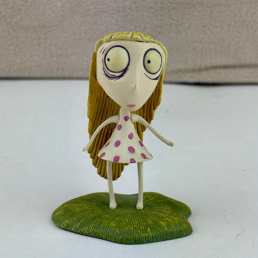 2003‎ Tim Burton JUNK Girl PVC Figure Tragic Toys Polka Dot Dress LOOSE